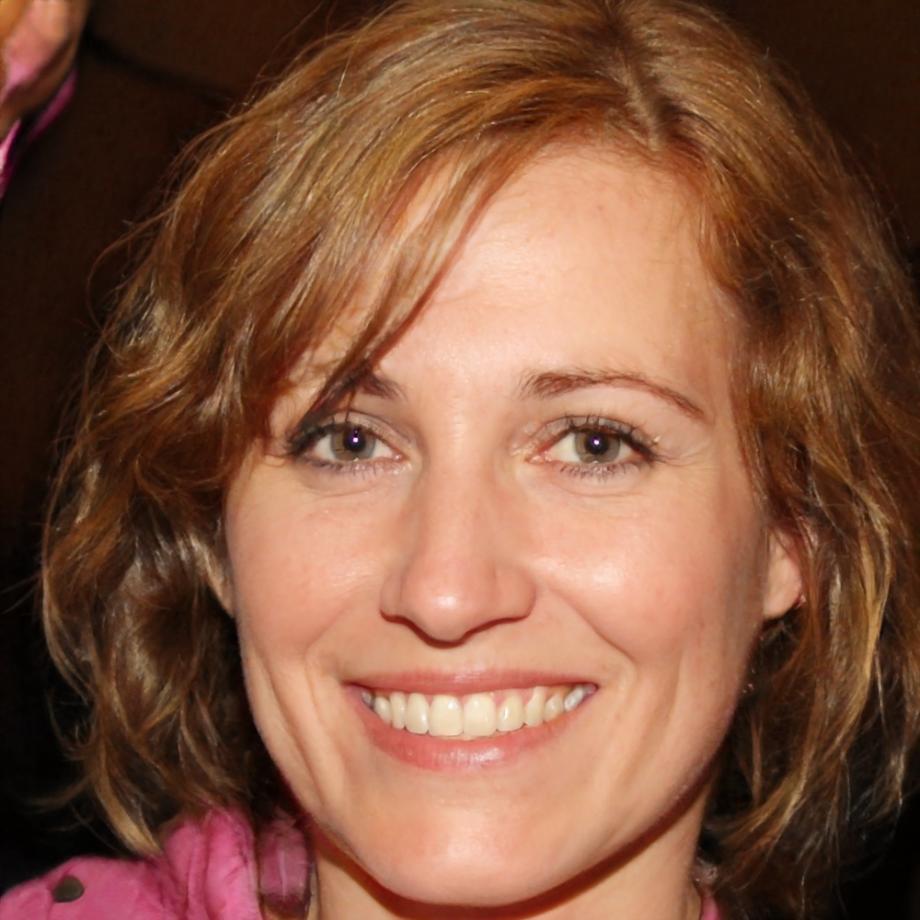 Róisín McBride, investment education instructor